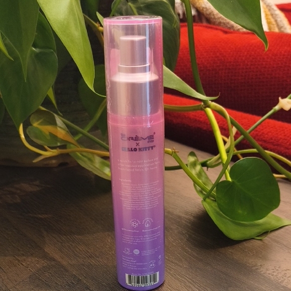 The Creme Shop + Hello Kitty Limited Edition Moisturizing Mist w/ Aloe, NWT - Picture 2 of 4